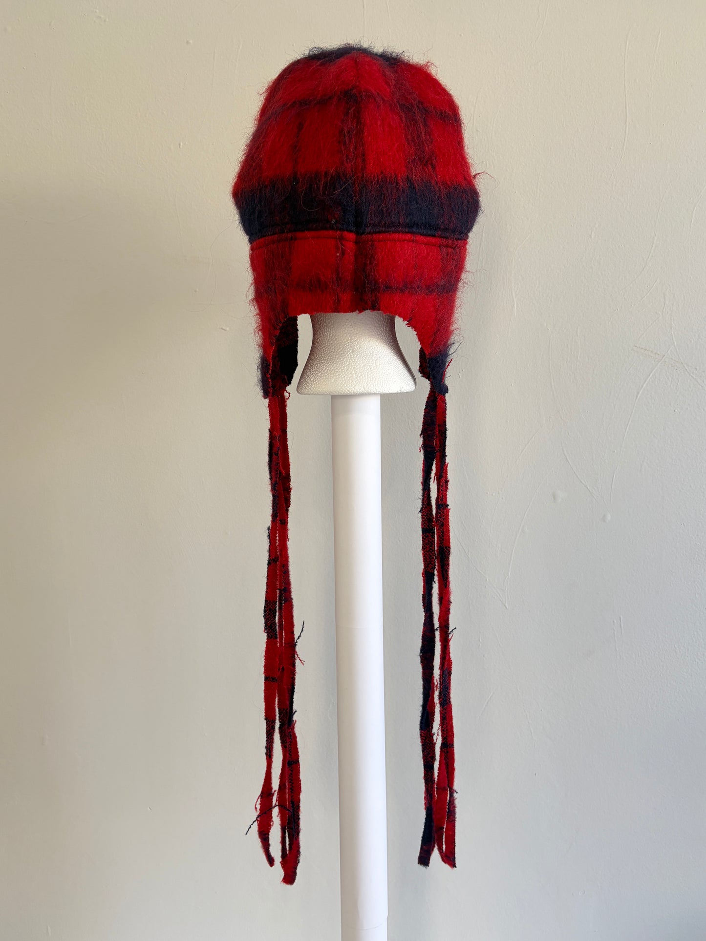 PLAID MOHAIR CAP