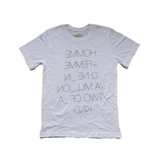 "INVERSE" HOMME + FEMME SIMPLE TEXT TEE